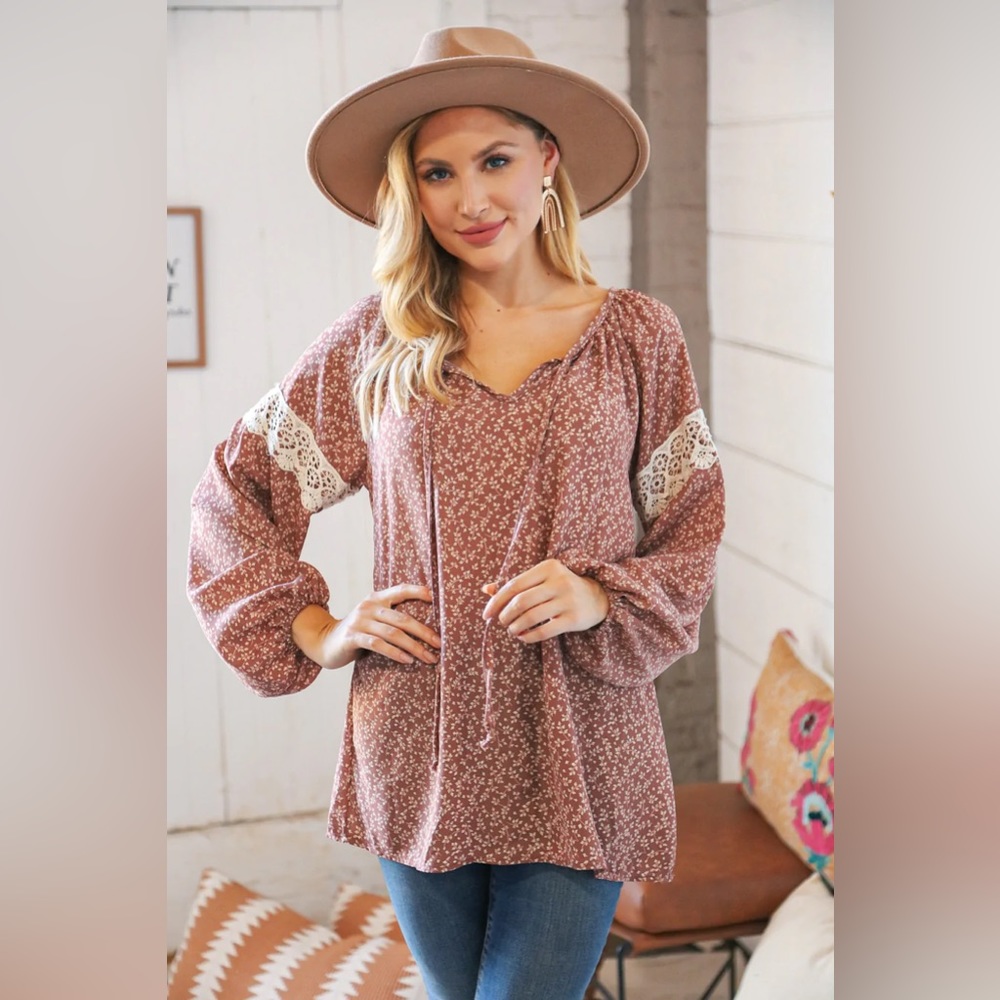 Mauve Small Floral Lace Front Tie Woven Blouse